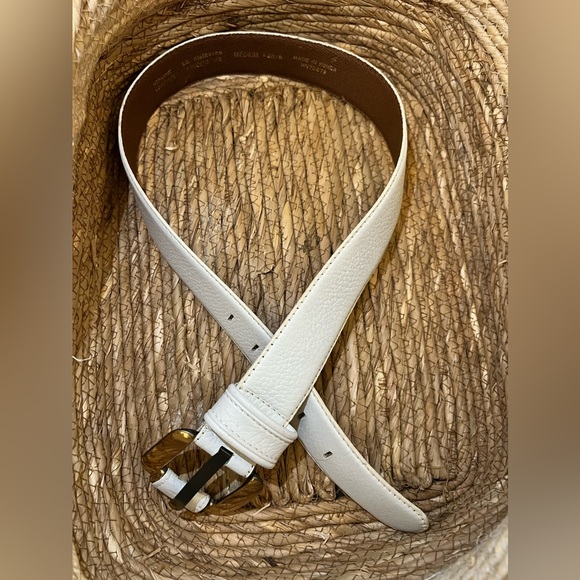 Liz Claiborne Accessories - Vtg 90s WHITE BELT Liz Claiborne Leather 2.5” wide belt  Gold Buckle